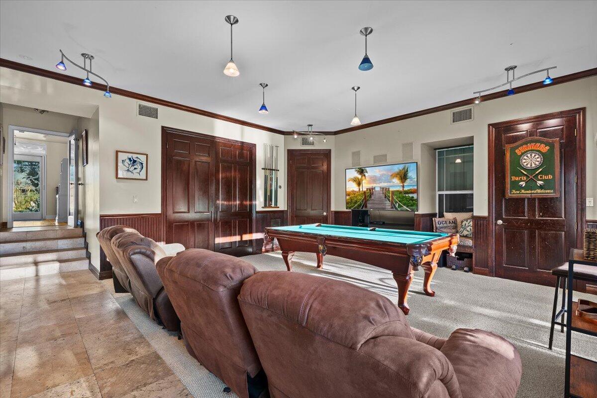 3098 SW Cedar Trail