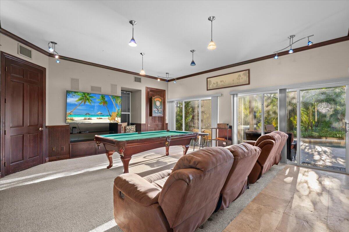 3098 SW Cedar Trail