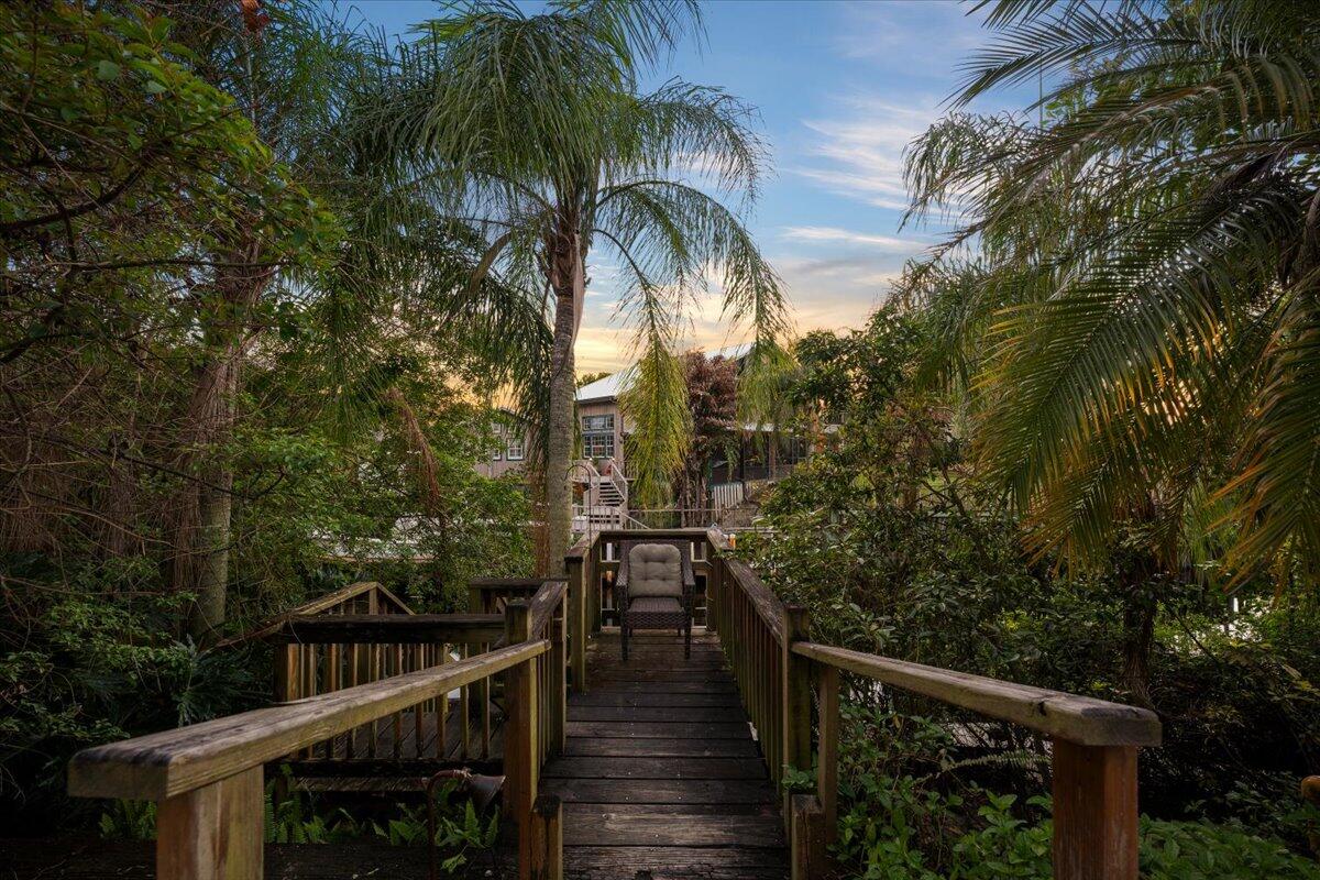 3098 SW Cedar Trail