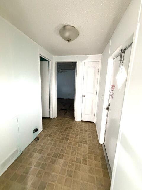 8423 SE Sandy Lane