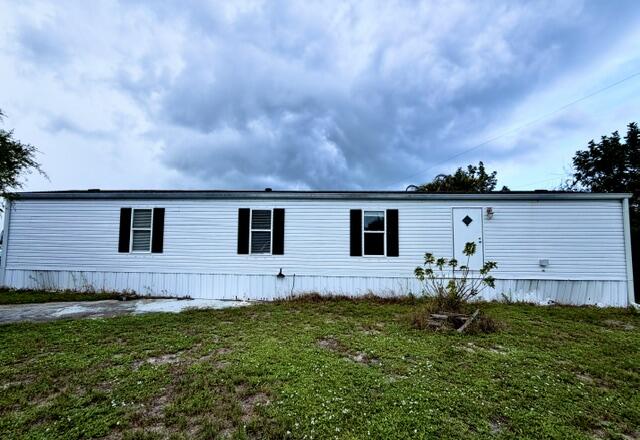 8423 SE Sandy Lane