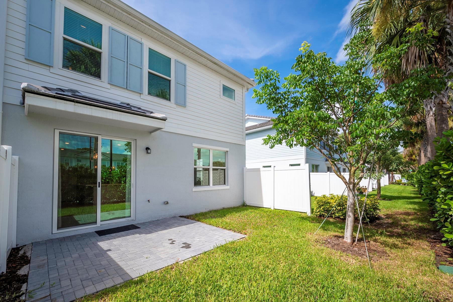 223 Preserve Trail, Stuart