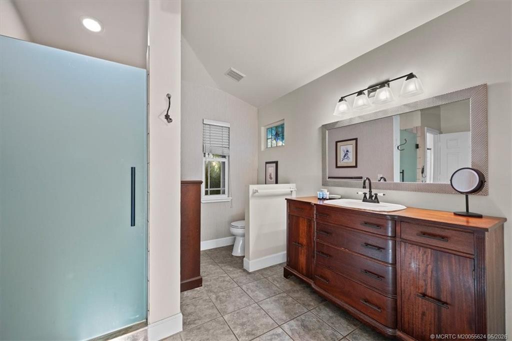 3098 SW Cedar Trail