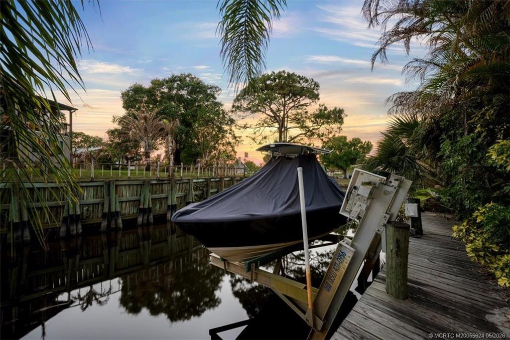 3098 SW Cedar Trail