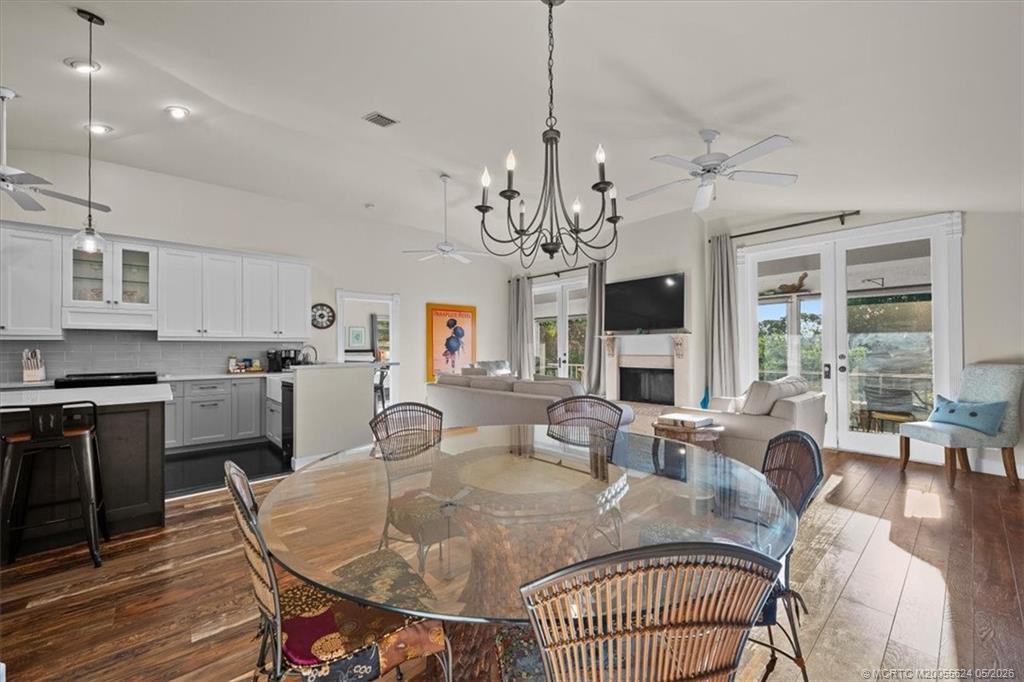 3098 SW Cedar Trail