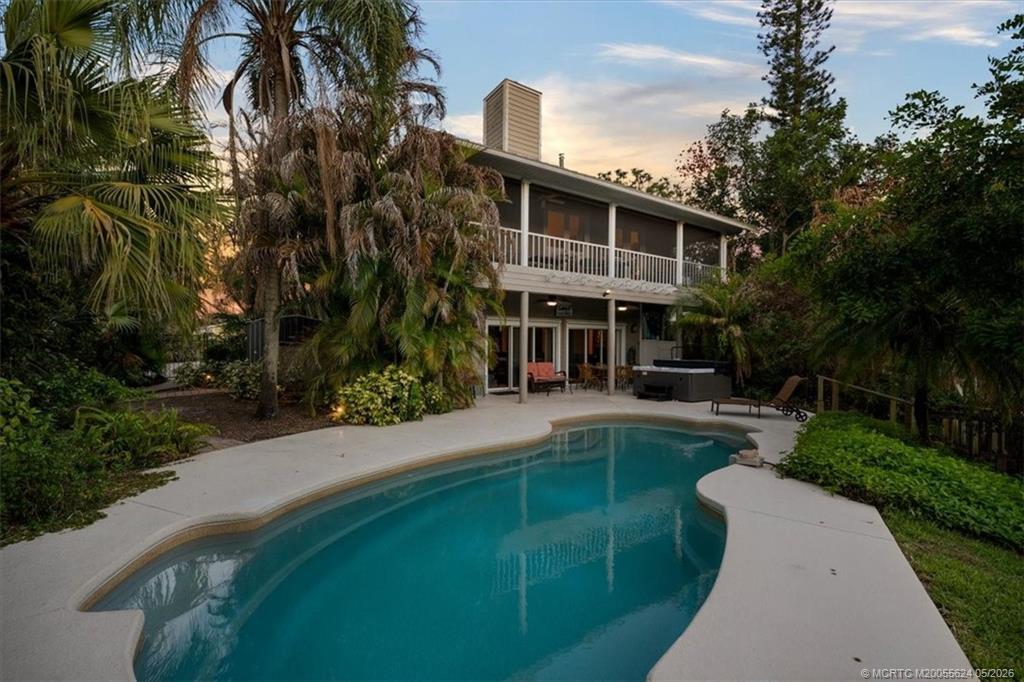 3098 SW Cedar Trail