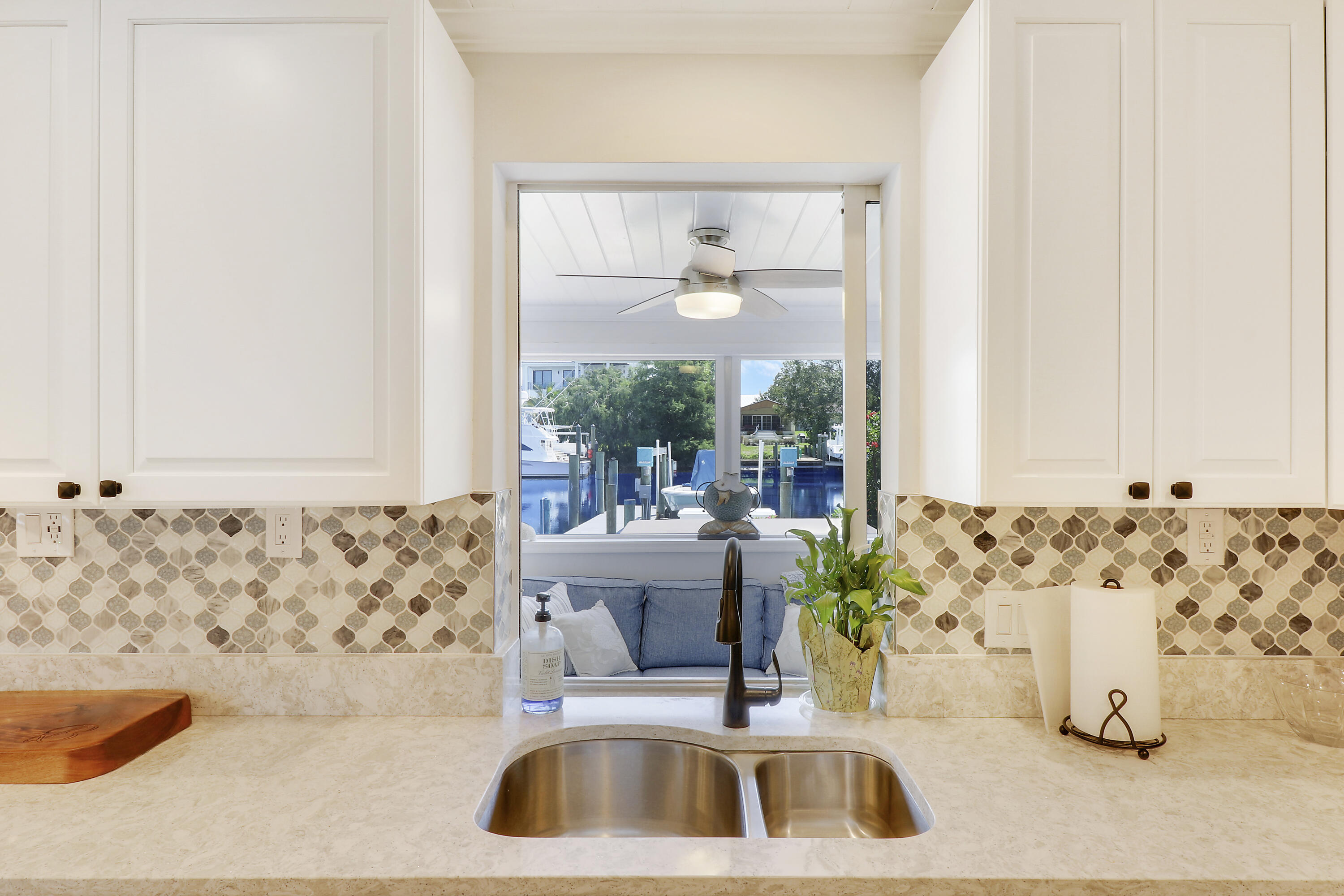 701 SW Pine Tree Lane, Palm City