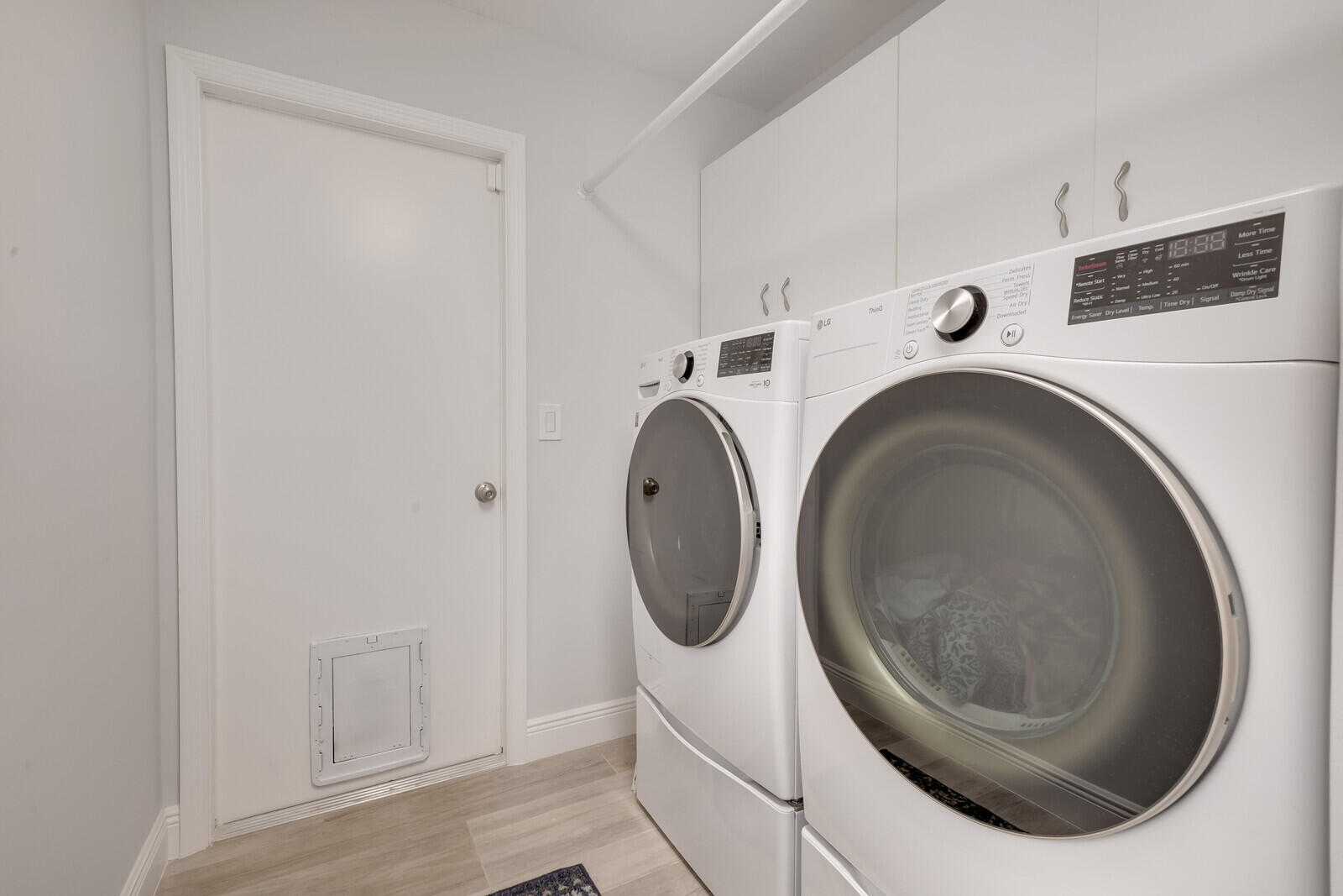 701 SW Pine Tree Lane, Palm City