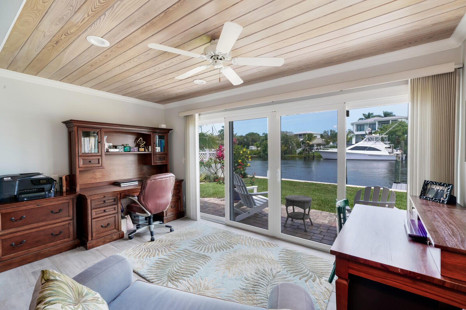 701 SW Pine Tree Lane, Palm City