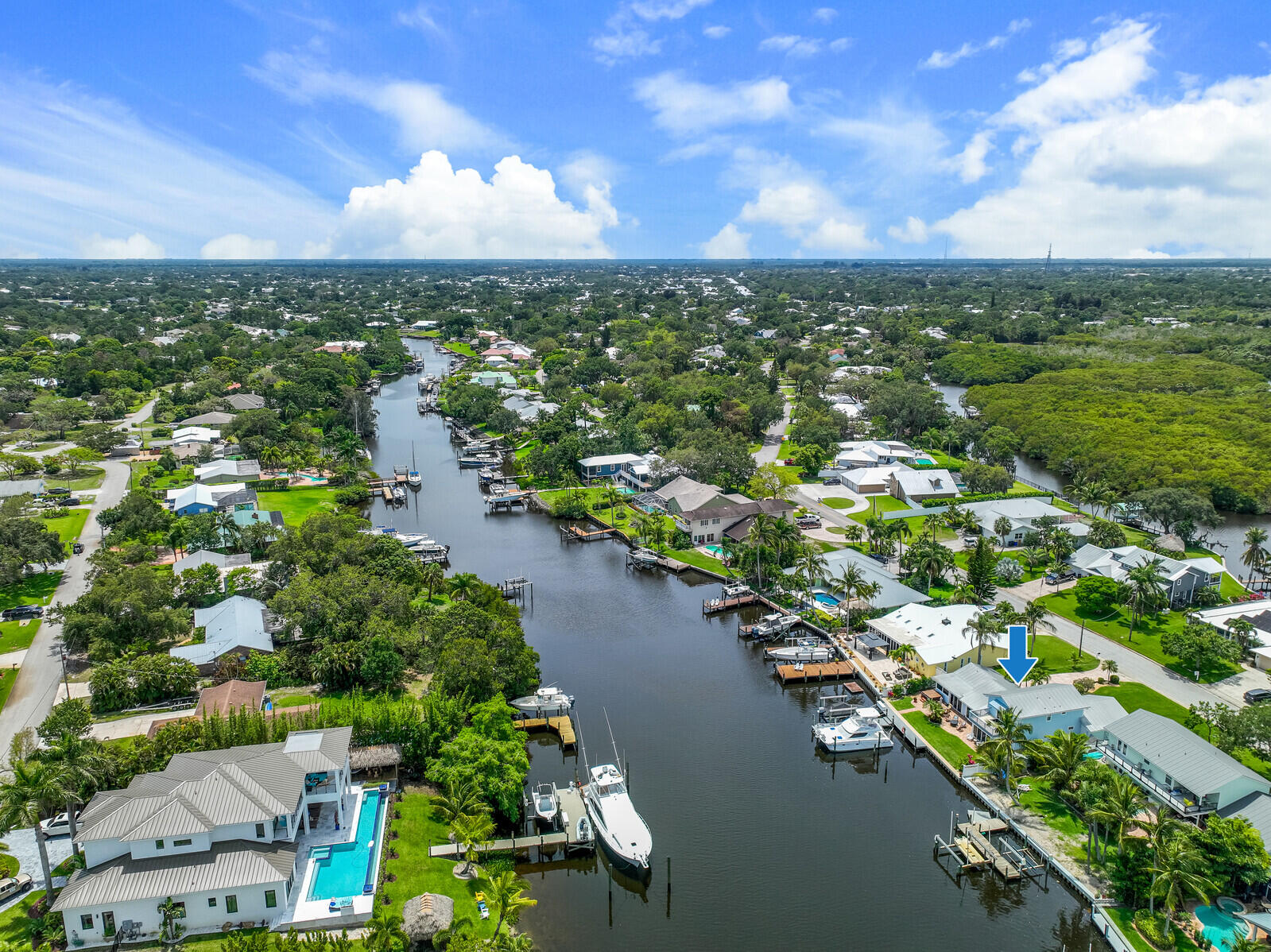 701 SW Pine Tree Lane, Palm City