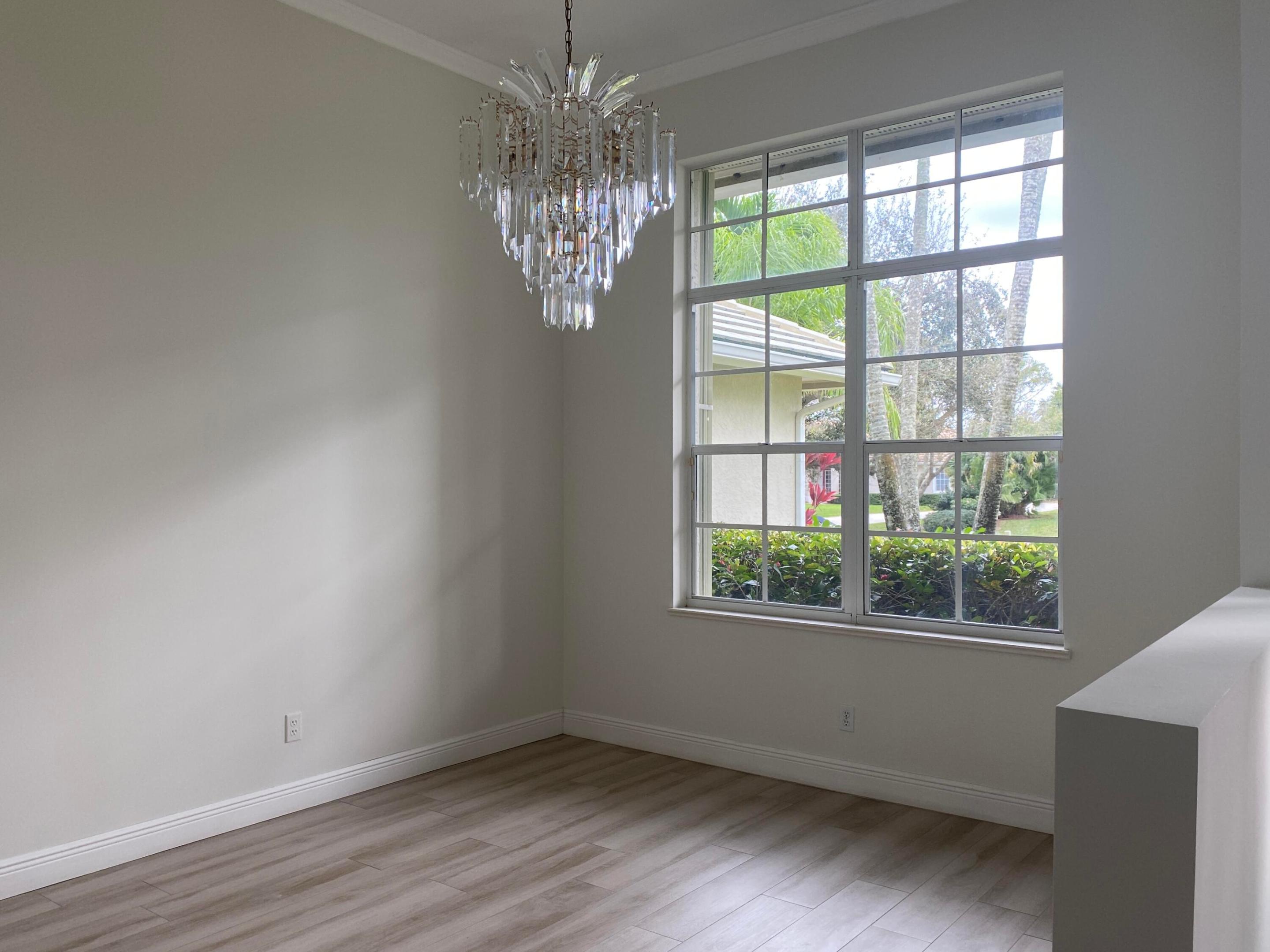 4911 SW Lake Grove Circle, Palm City