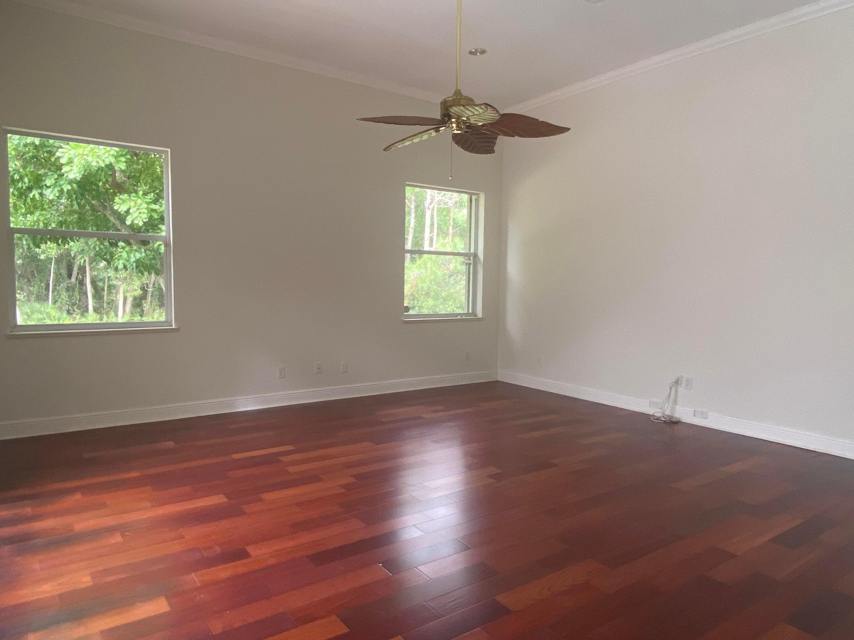 4911 SW Lake Grove Circle, Palm City