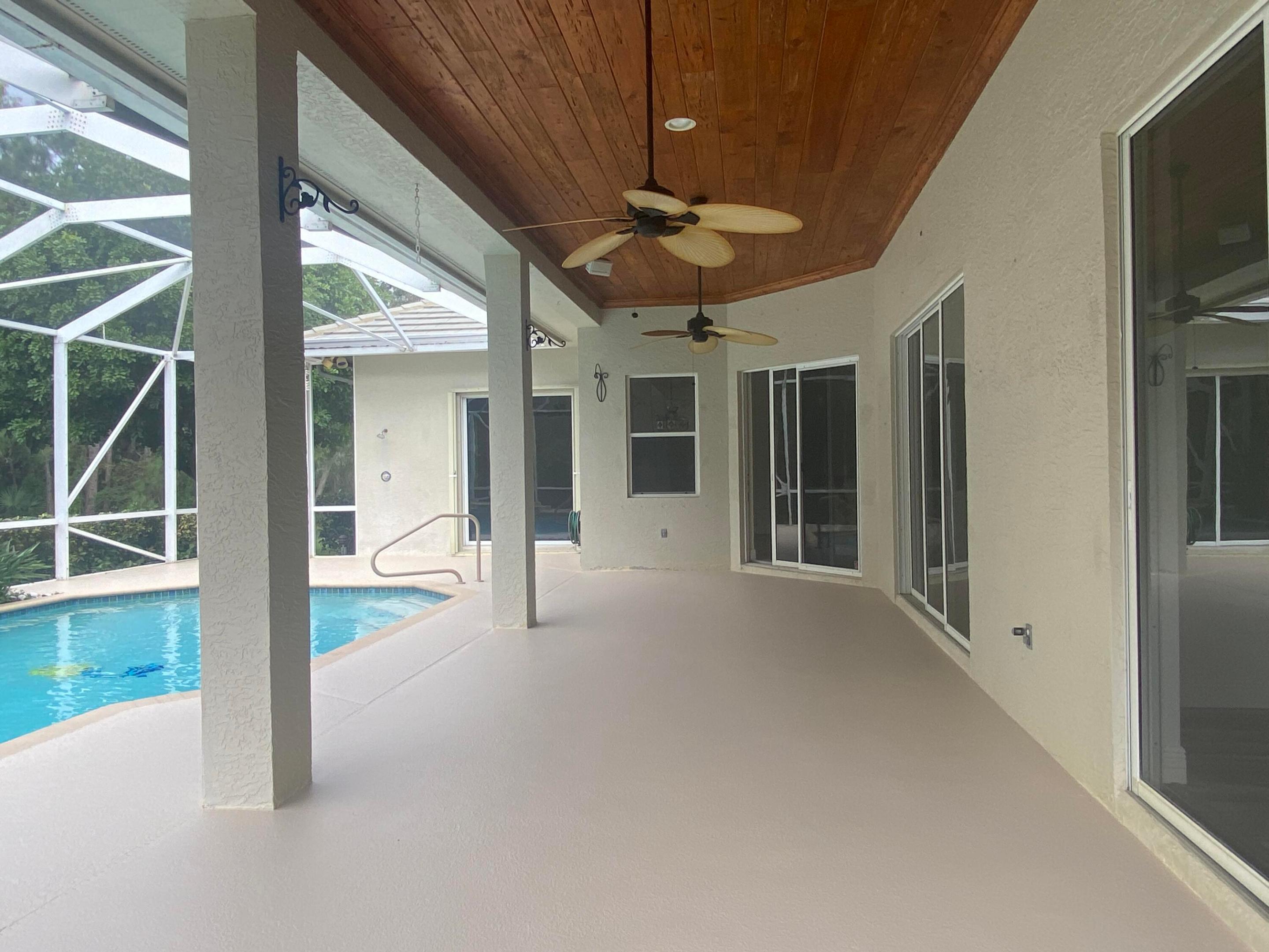 4911 SW Lake Grove Circle, Palm City