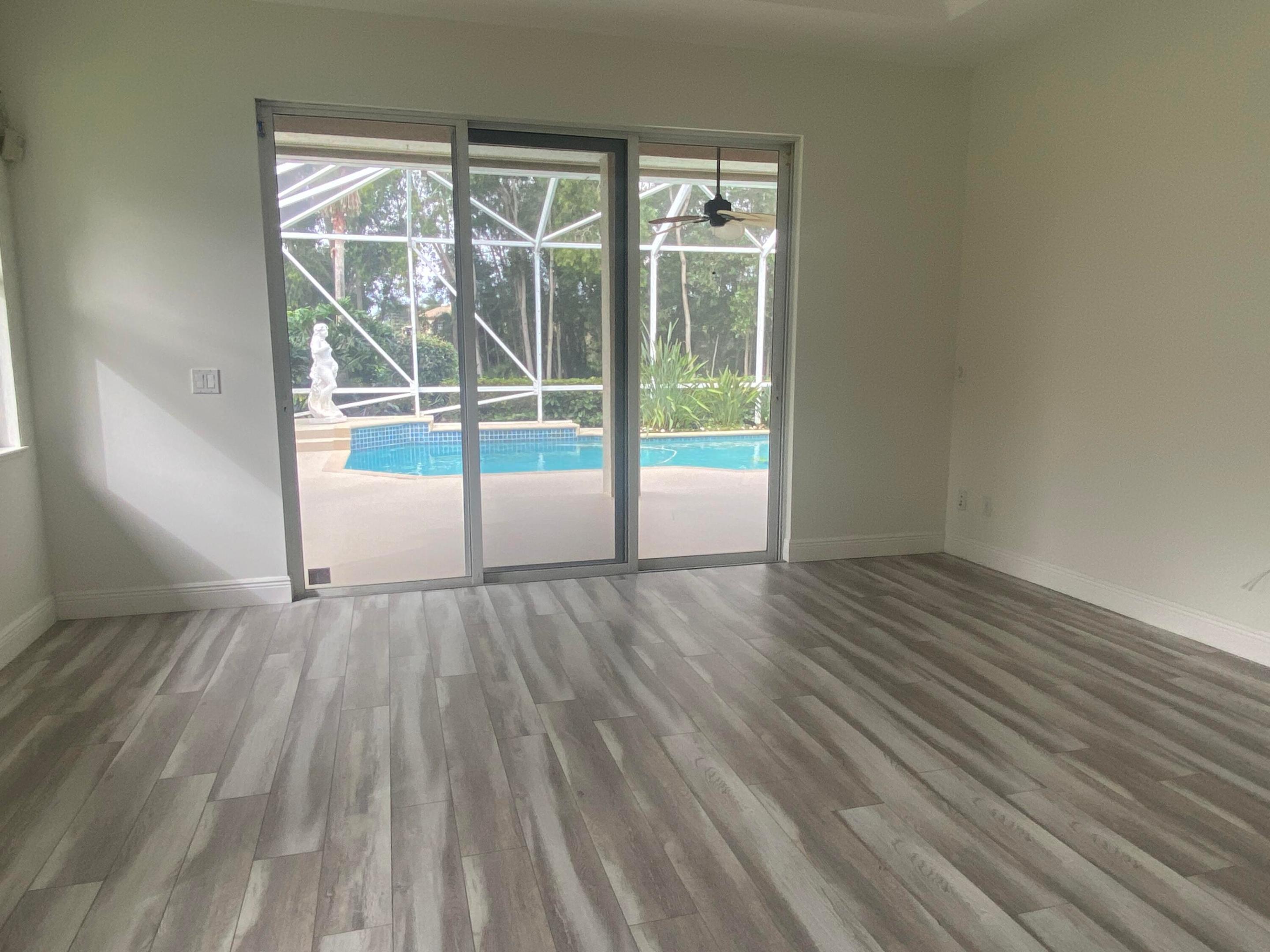 4911 SW Lake Grove Circle, Palm City