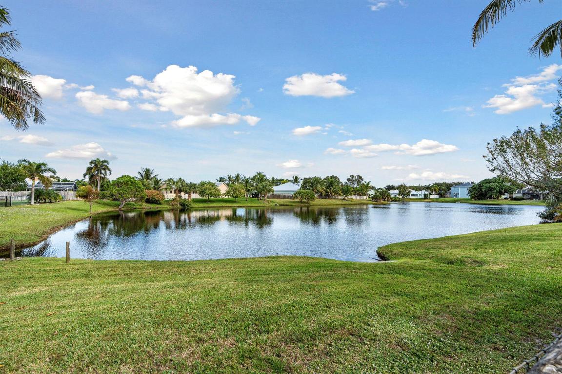 365 NE Vanda Terrado, Jensen Beach