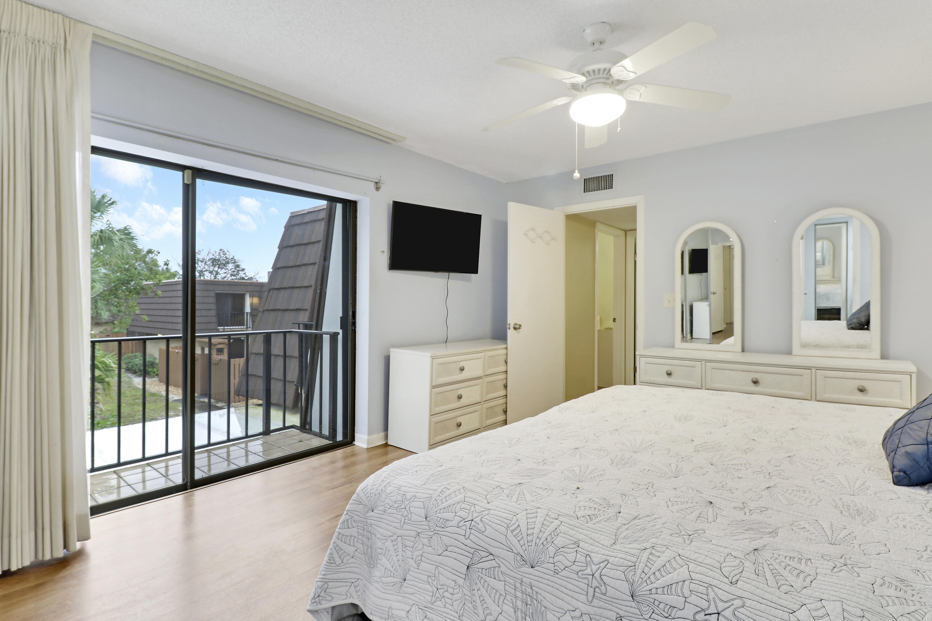 5986 SE Riverboat Drive 535, Stuart Unit: 535