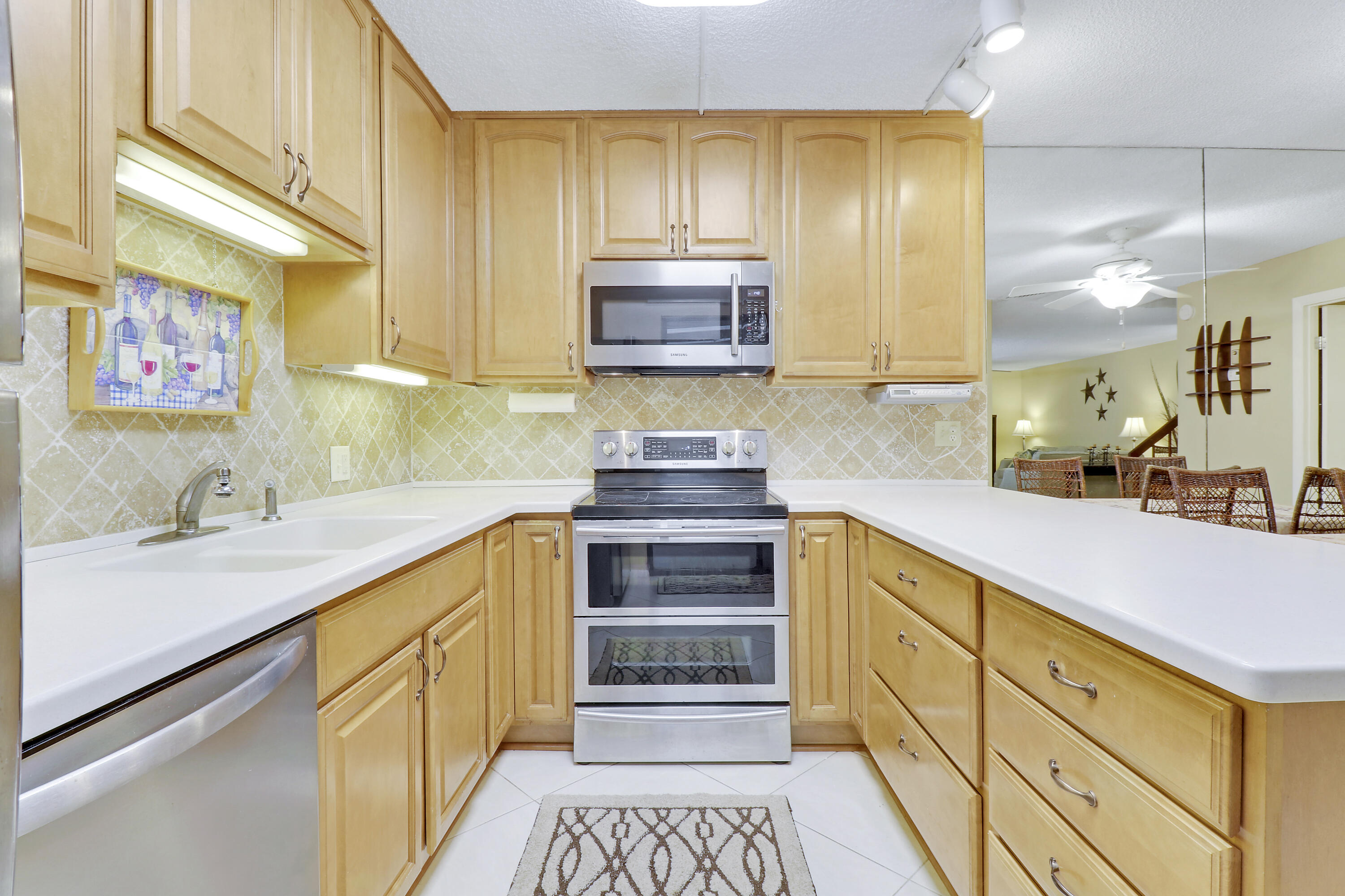 5986 SE Riverboat Drive 535, Stuart Unit: 535