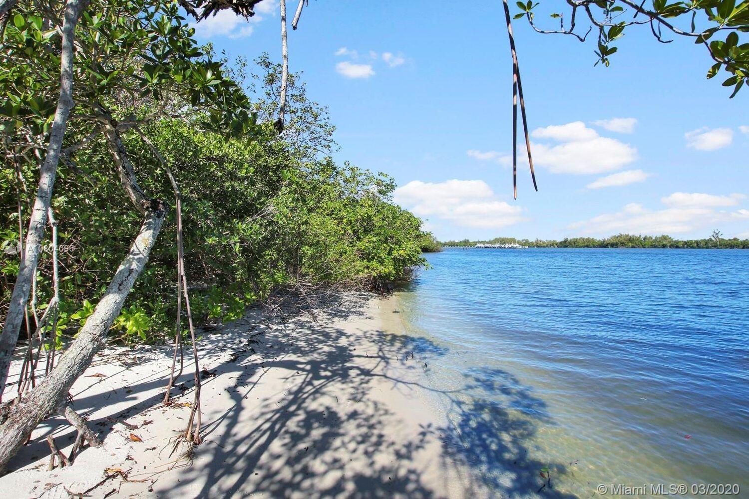 5986 SE Riverboat Drive 535, Stuart Unit: 535