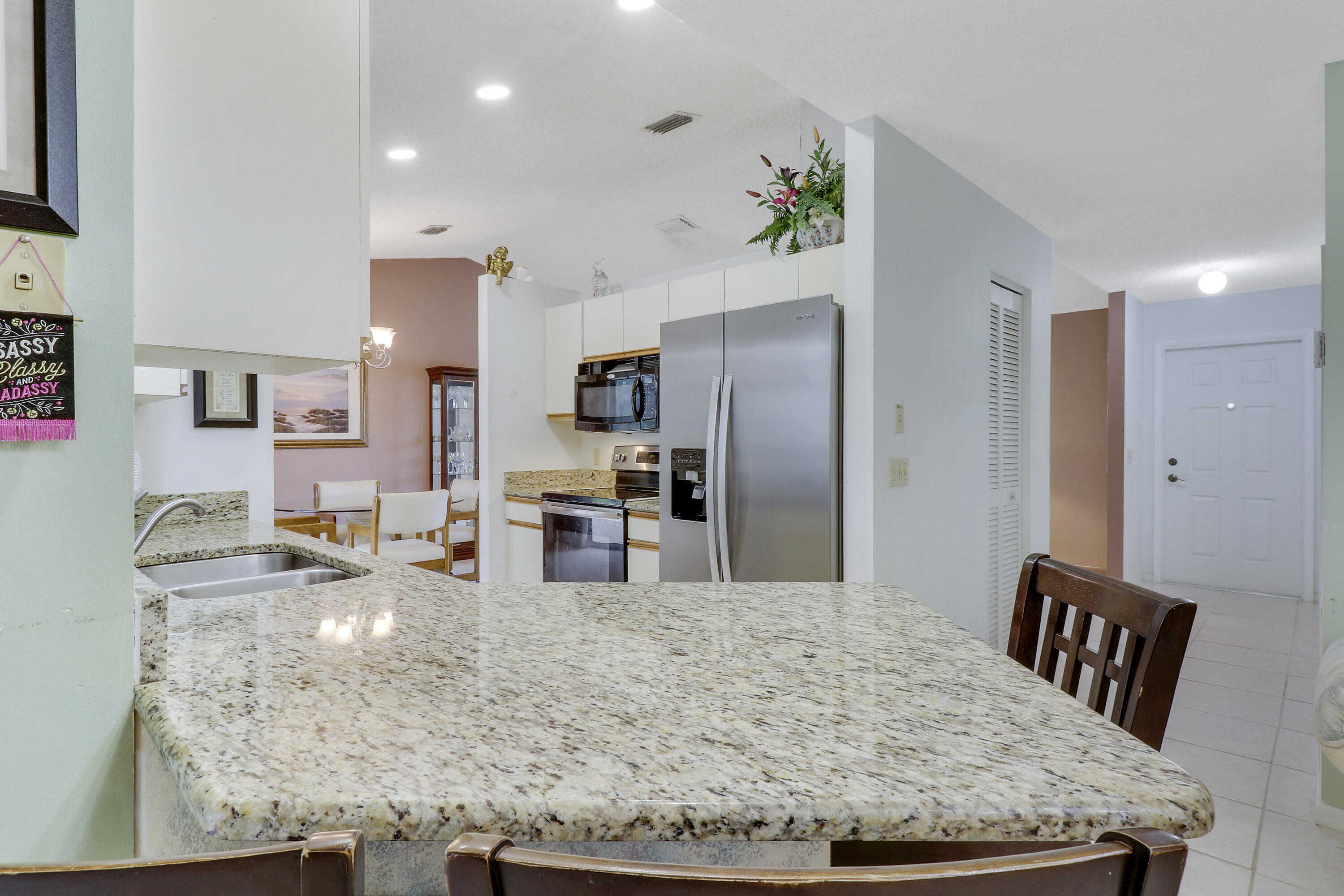 2814 SE Melaleuca Boulevard