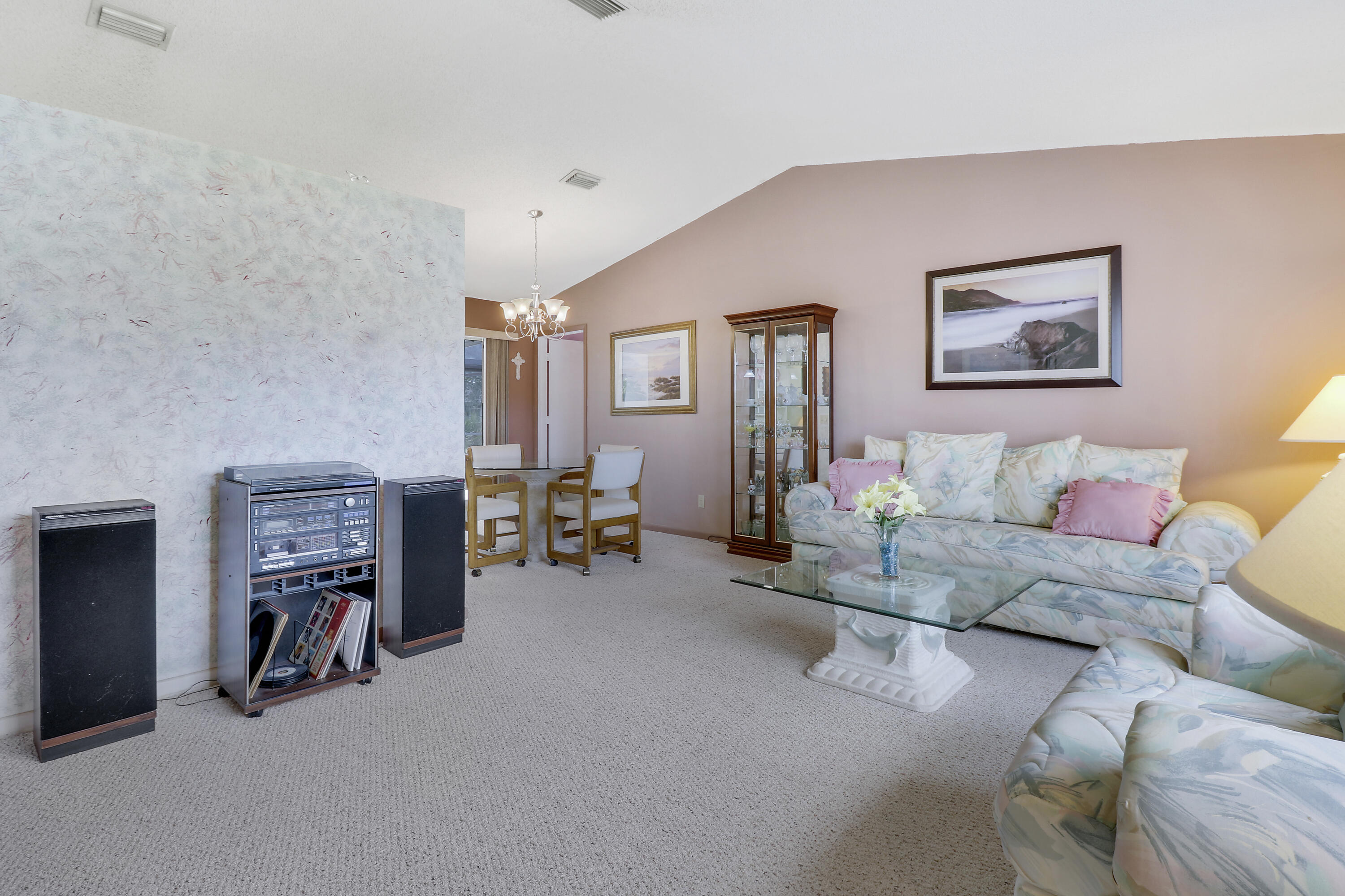 2814 SE Melaleuca Boulevard