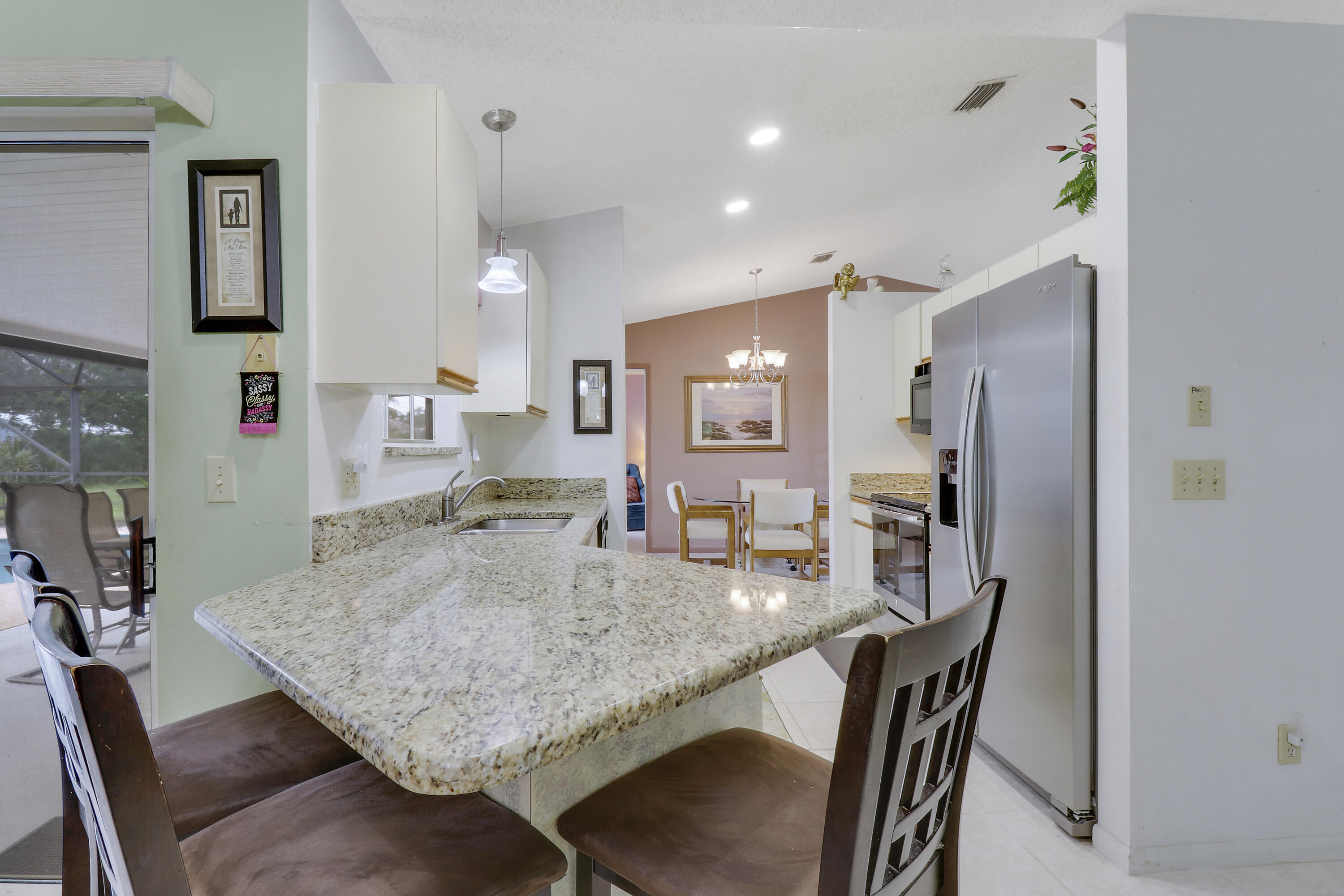 2814 SE Melaleuca Boulevard