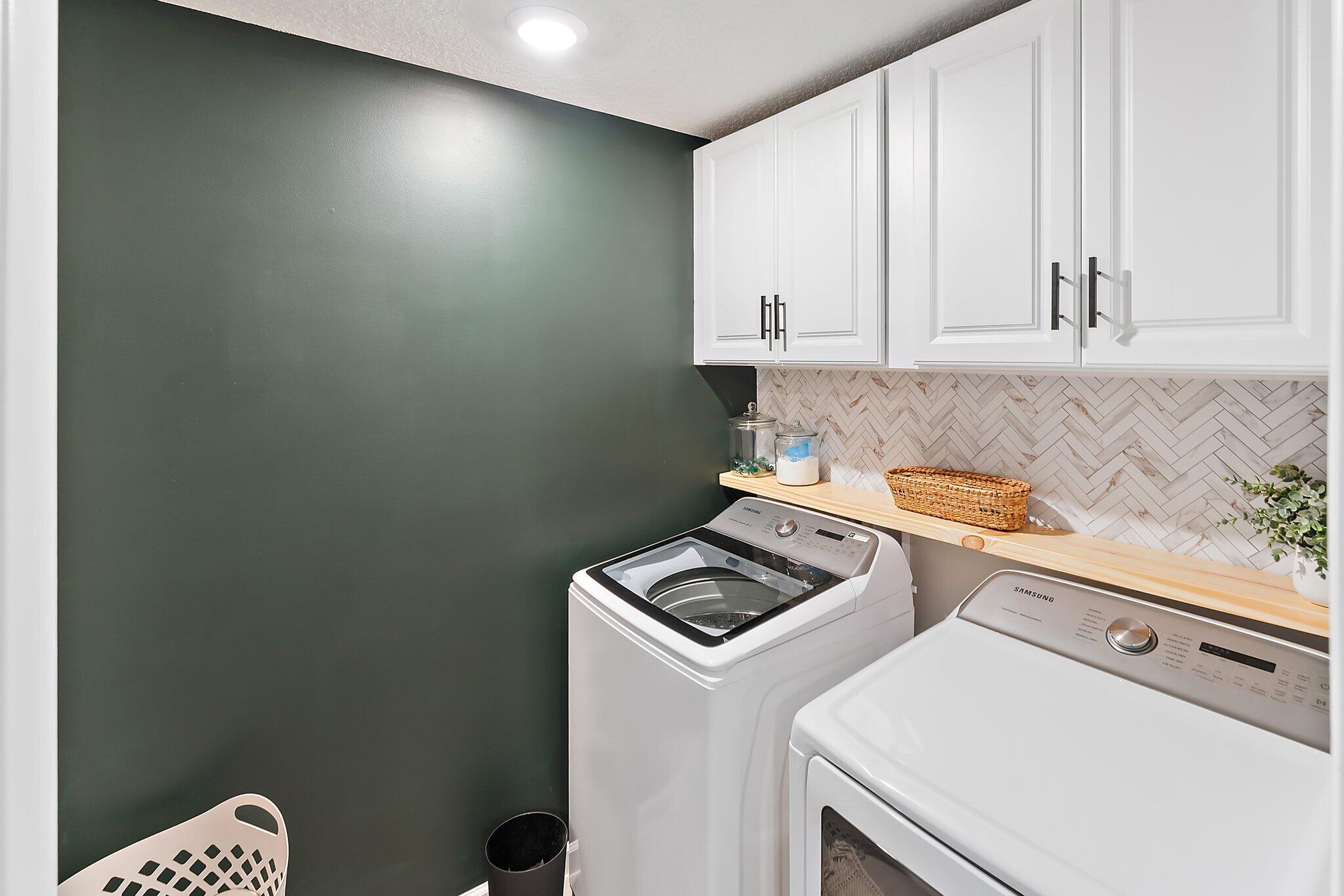 385 SE Sea Hunt Way, Stuart