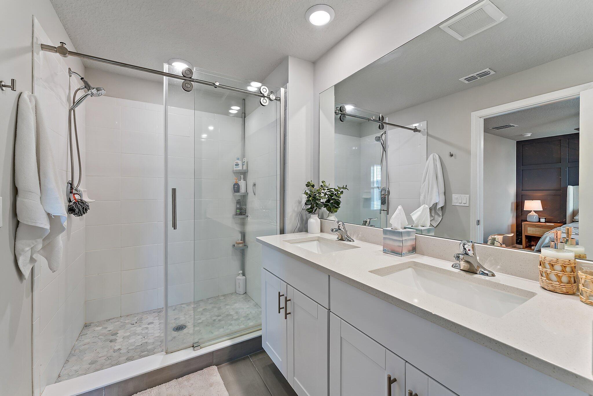 385 SE Sea Hunt Way, Stuart