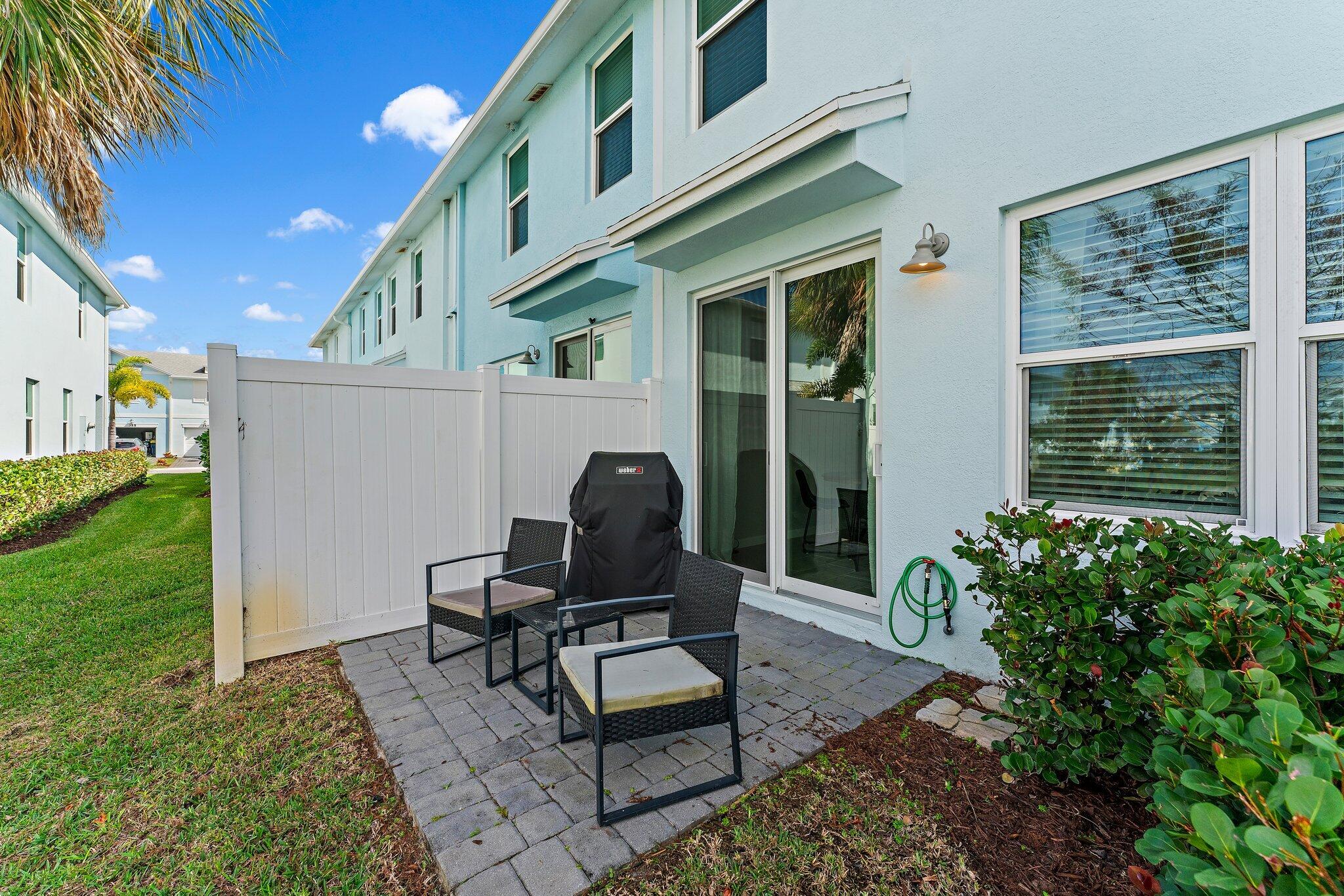 385 SE Sea Hunt Way, Stuart