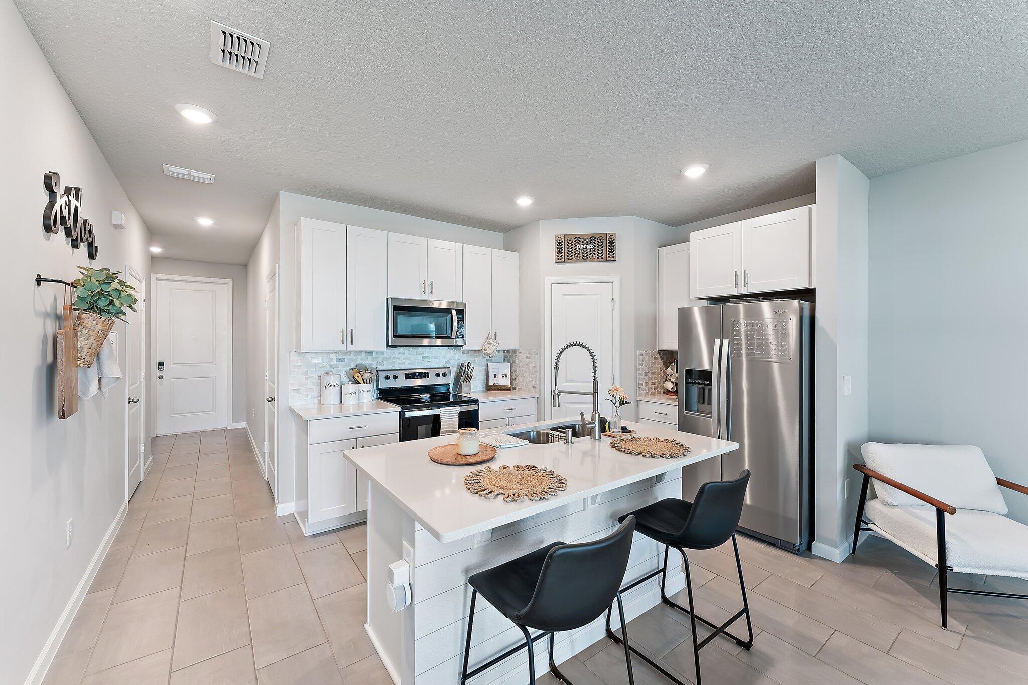 385 SE Sea Hunt Way, Stuart