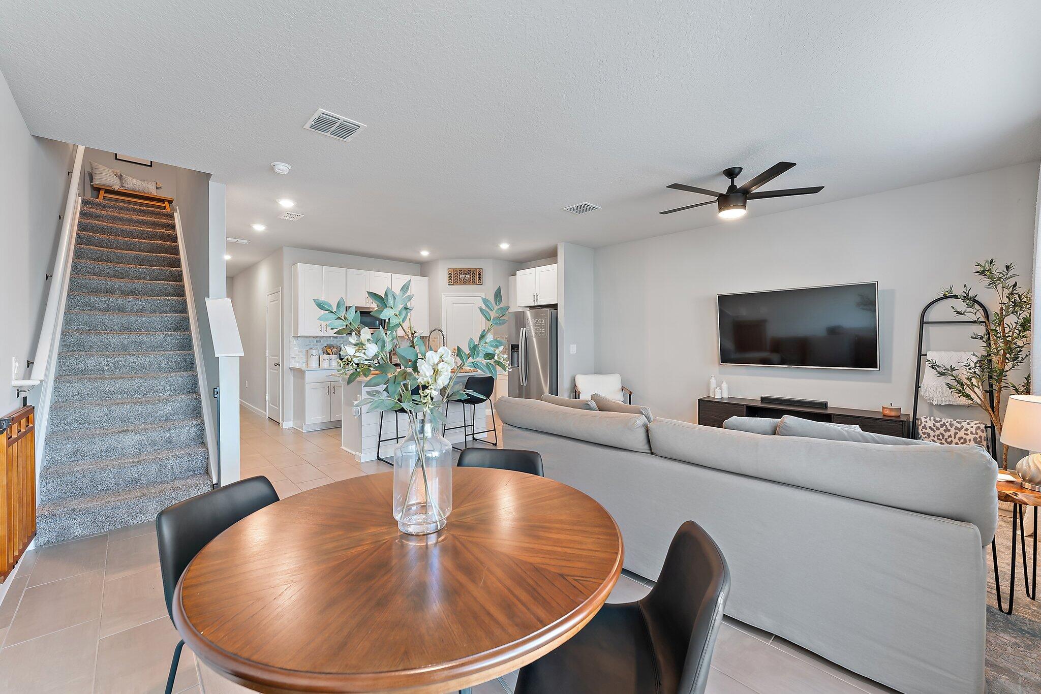 385 SE Sea Hunt Way, Stuart