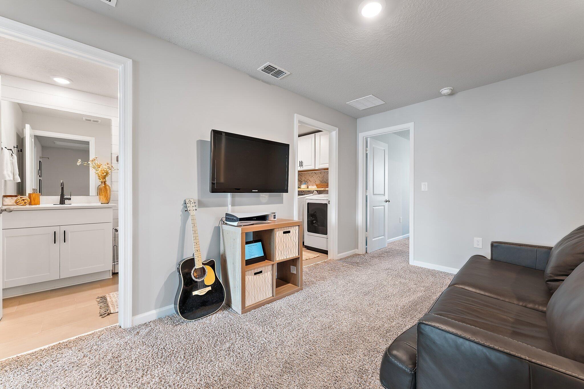 385 SE Sea Hunt Way, Stuart