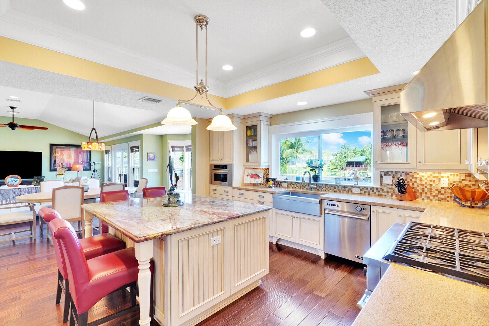 821 SW Pine Tree Lane, Palm City