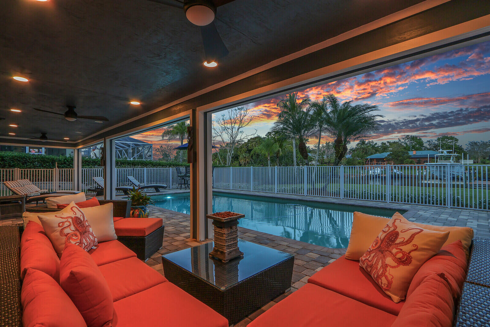 821 SW Pine Tree Lane, Palm City