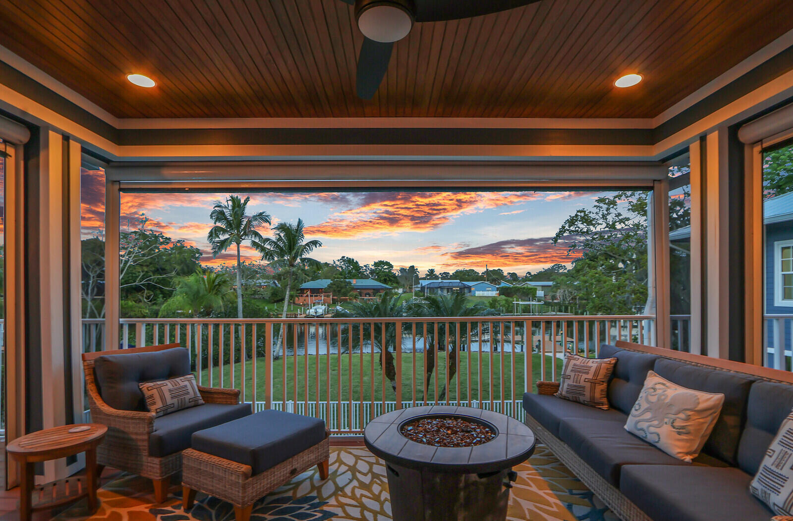 821 SW Pine Tree Lane, Palm City