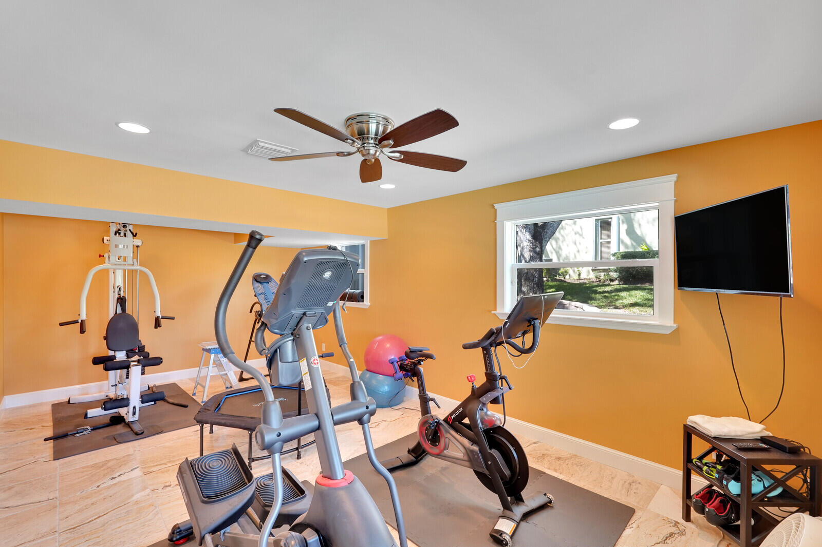 821 SW Pine Tree Lane, Palm City