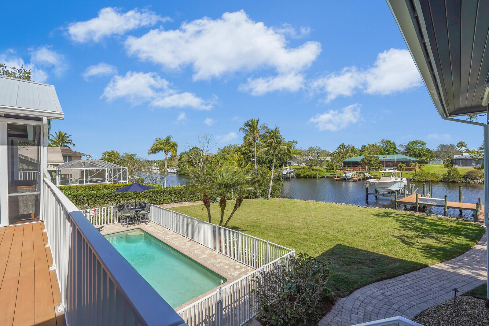 821 SW Pine Tree Lane, Palm City