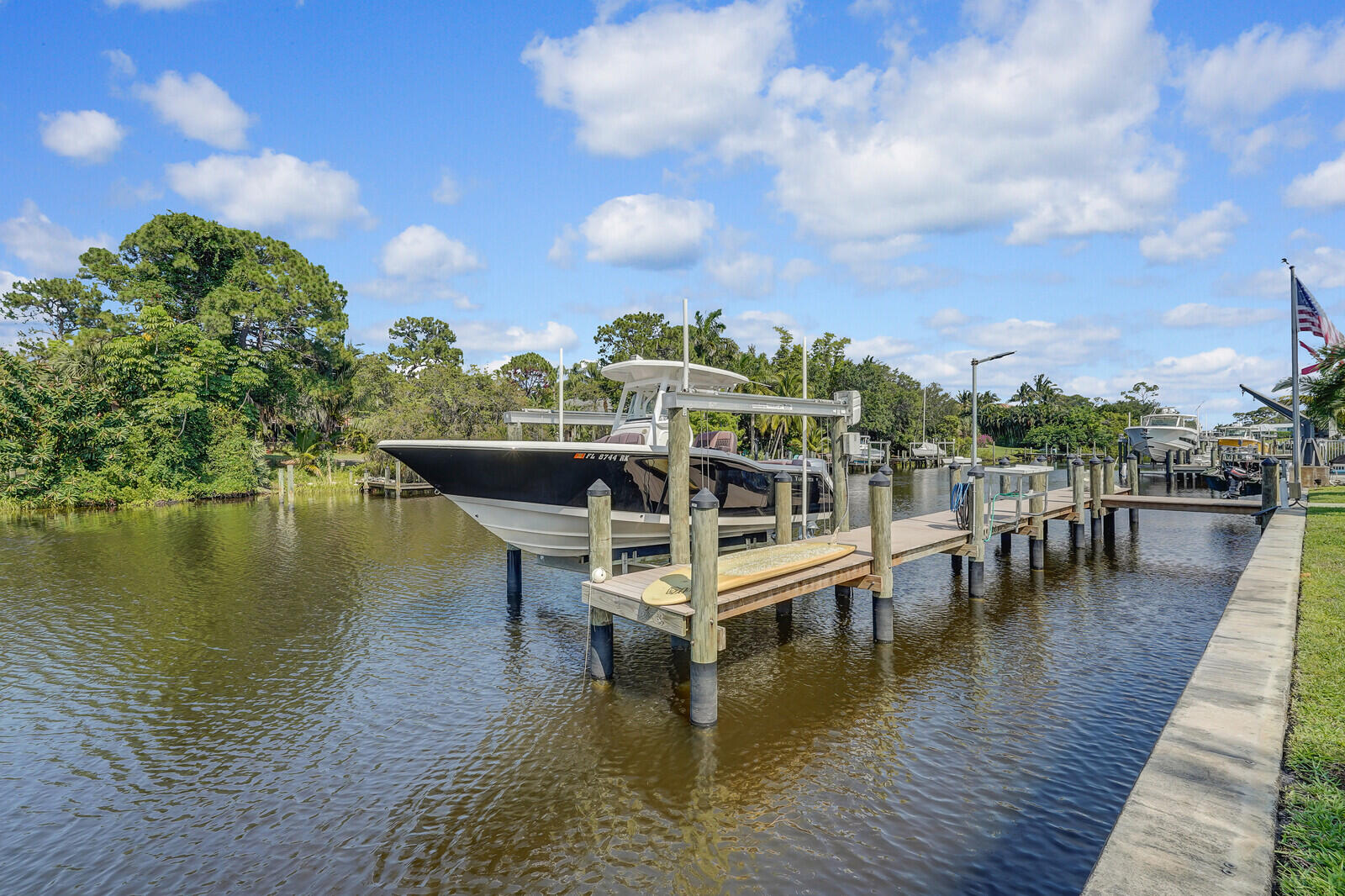 921 SW Pine Tree Lane, Palm City