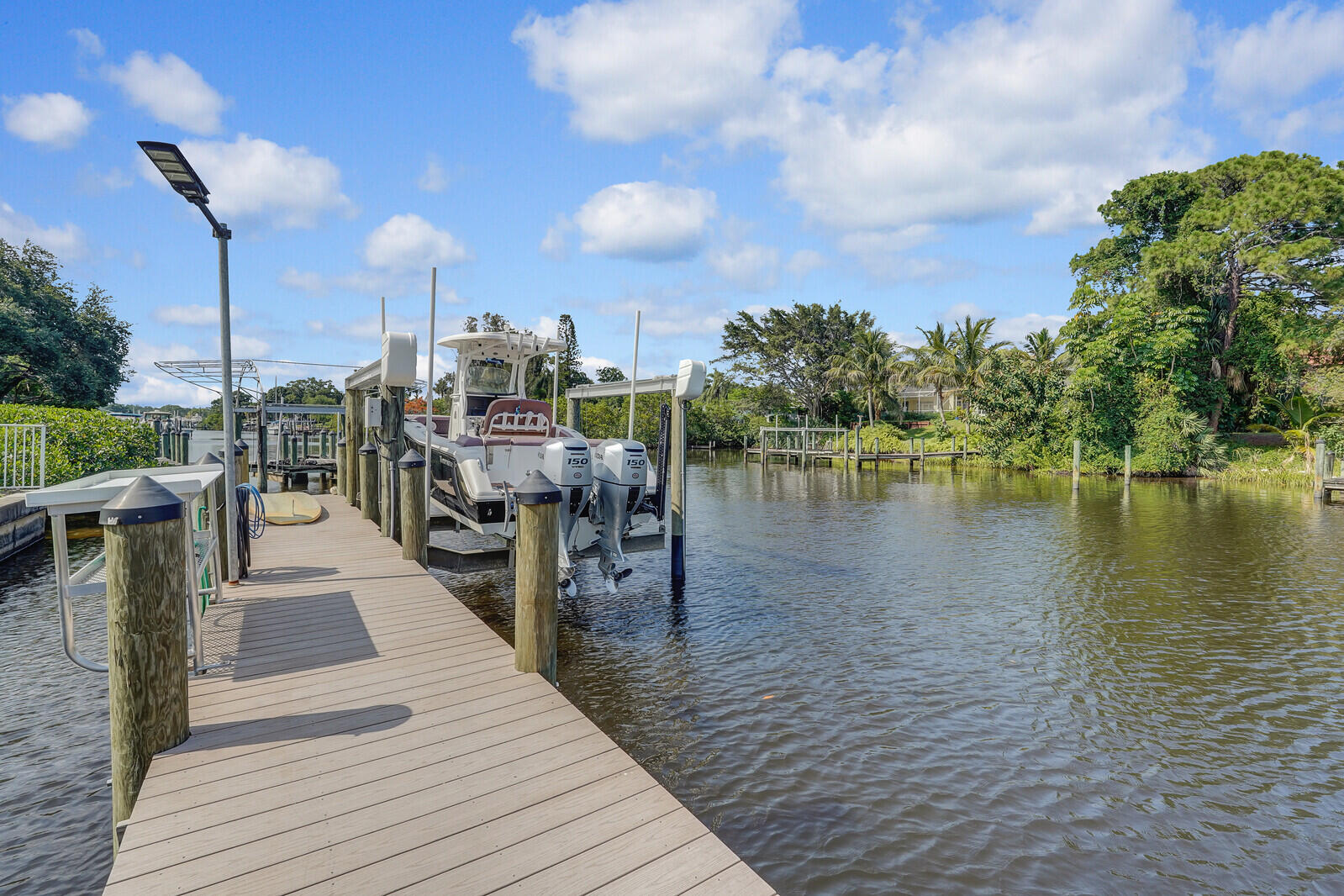 921 SW Pine Tree Lane, Palm City