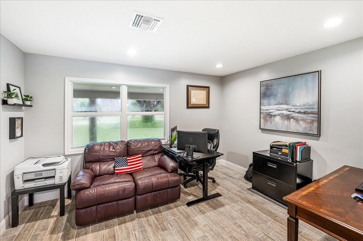 8055 Damascus Drive, Palm Beach Gardens