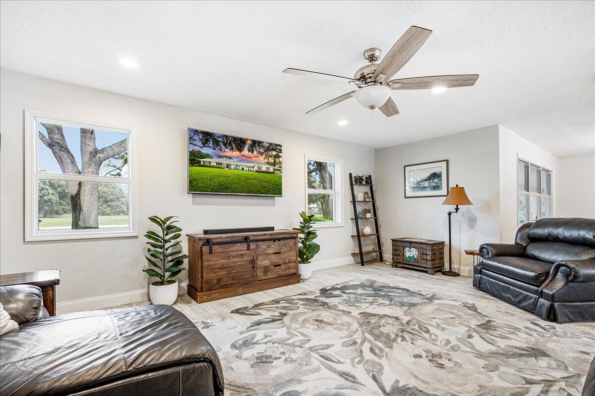 8055 Damascus Drive, Palm Beach Gardens