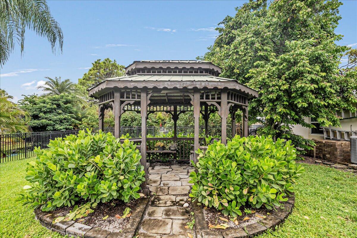 8055 Damascus Drive, Palm Beach Gardens