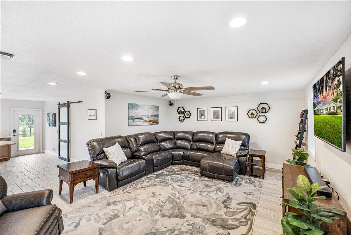 8055 Damascus Drive, Palm Beach Gardens