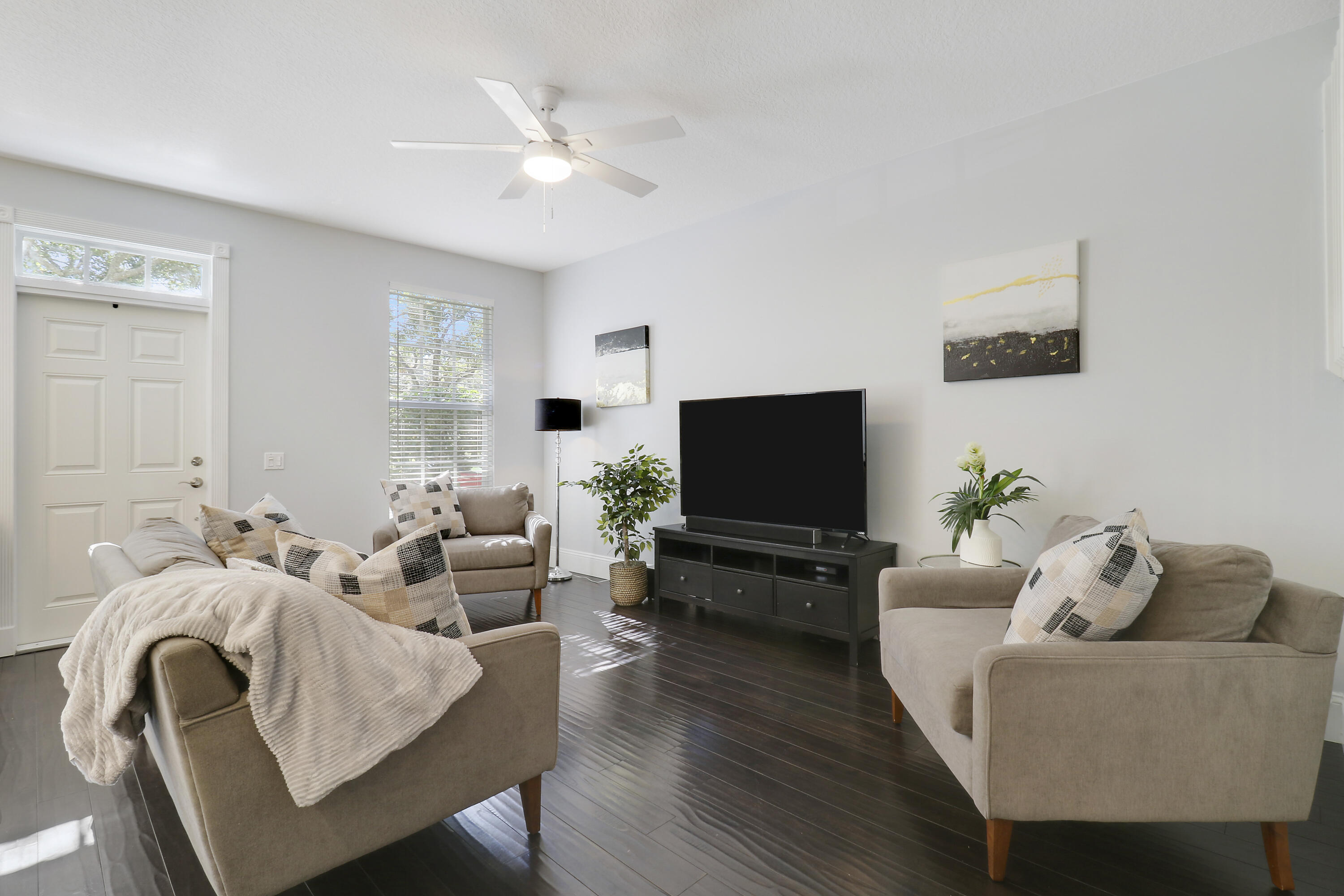 352 Jacaranda Drive, Jupiter