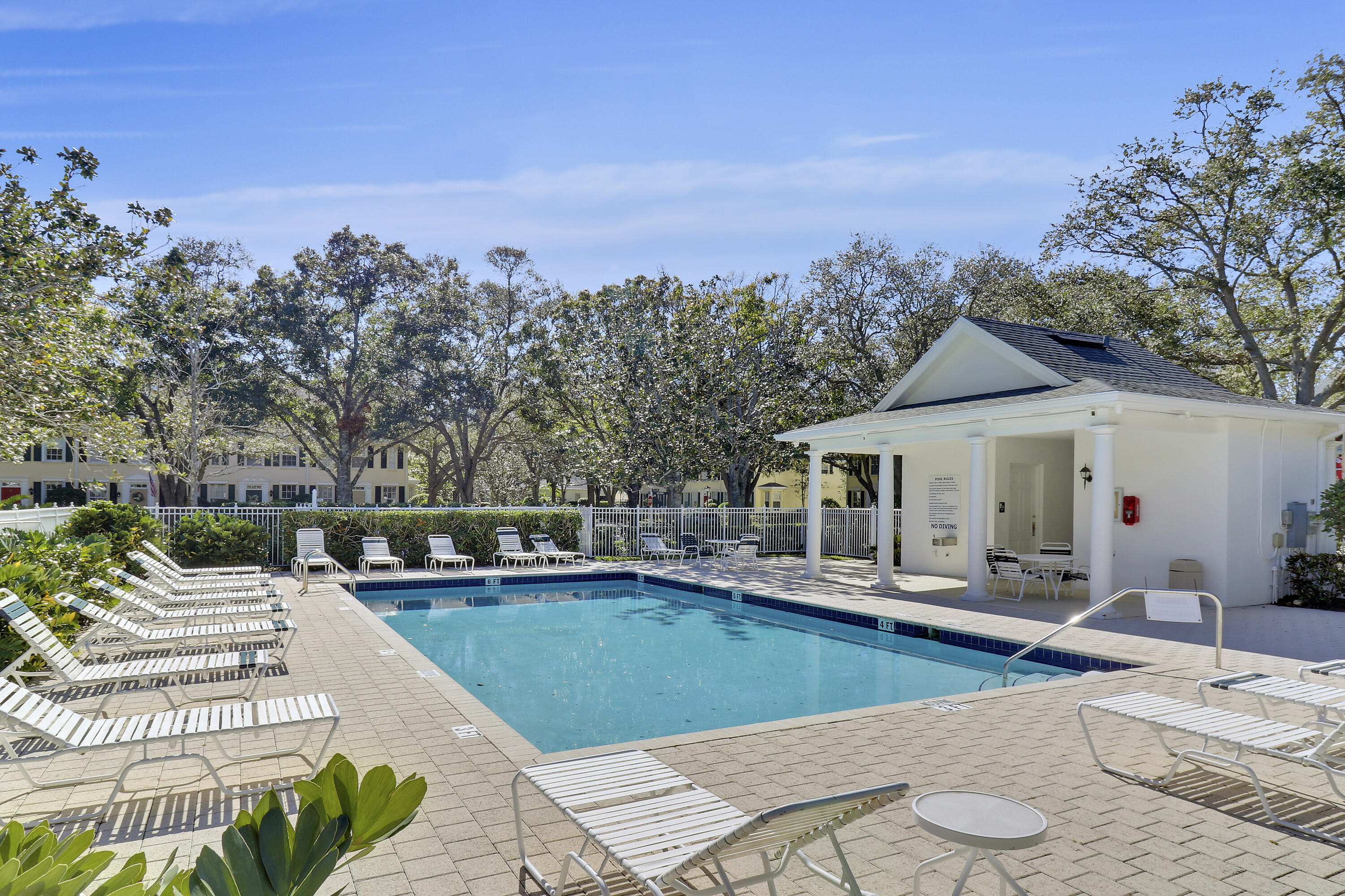 352 Jacaranda Drive, Jupiter