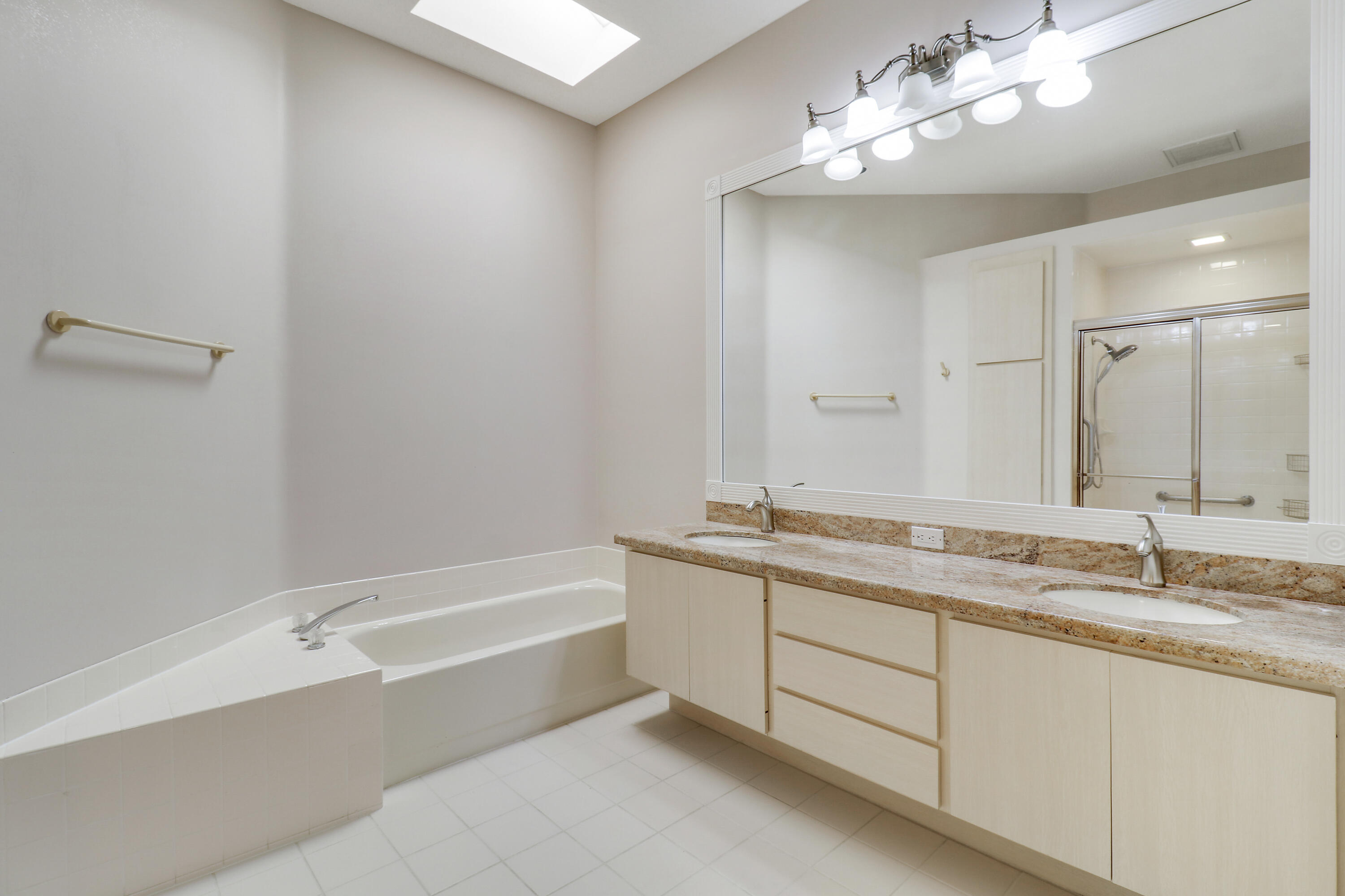 7428 SE Waxberry Circle, Hobe Sound