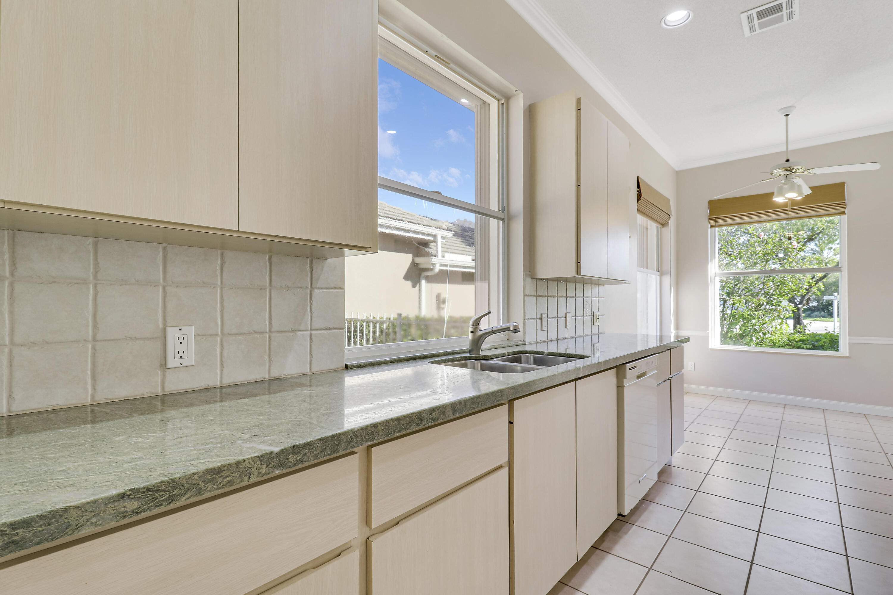 7428 SE Waxberry Circle, Hobe Sound
