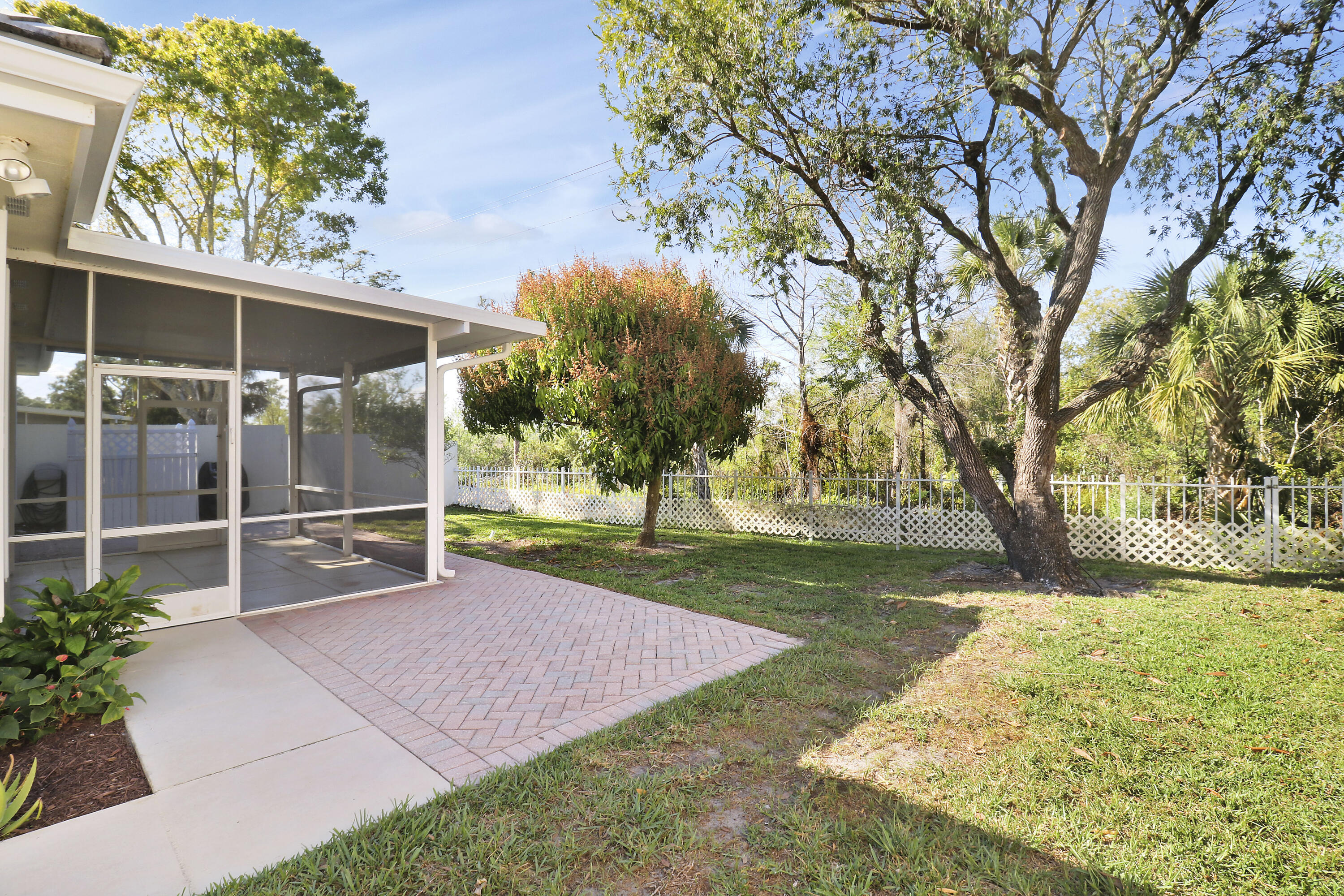 7428 SE Waxberry Circle, Hobe Sound