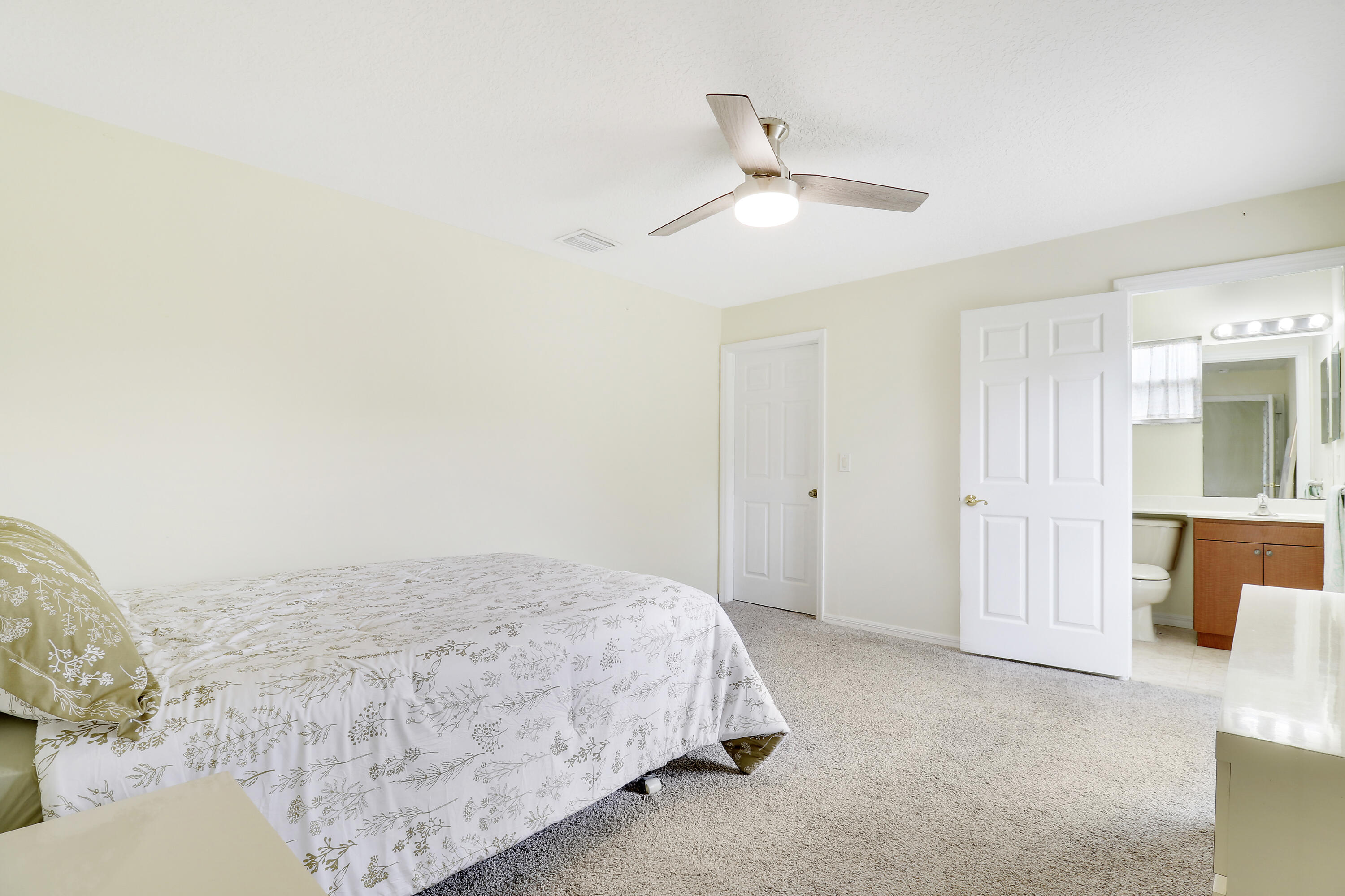 409 SW North Quick Circle, Port St. Lucie