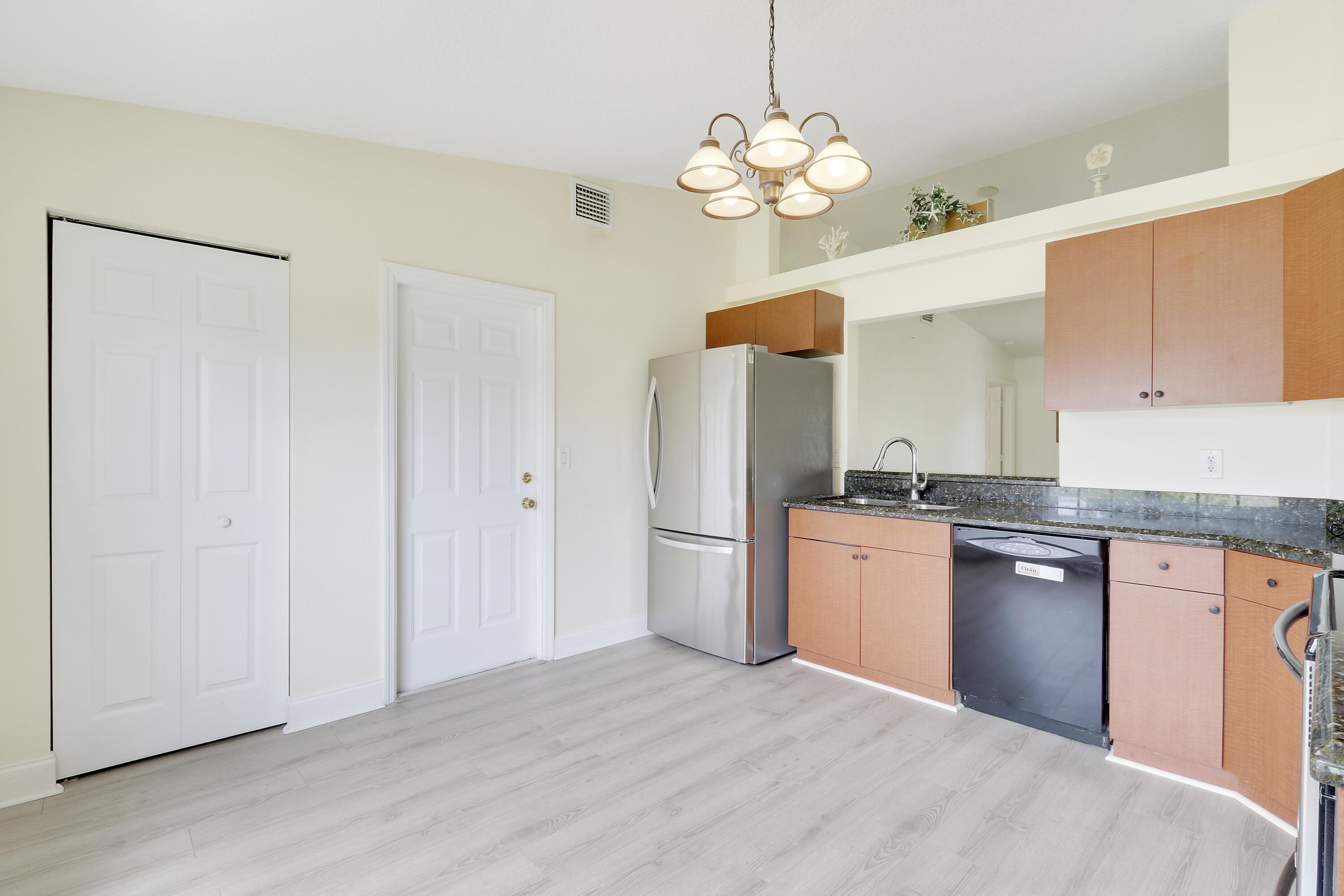 409 SW North Quick Circle, Port St. Lucie