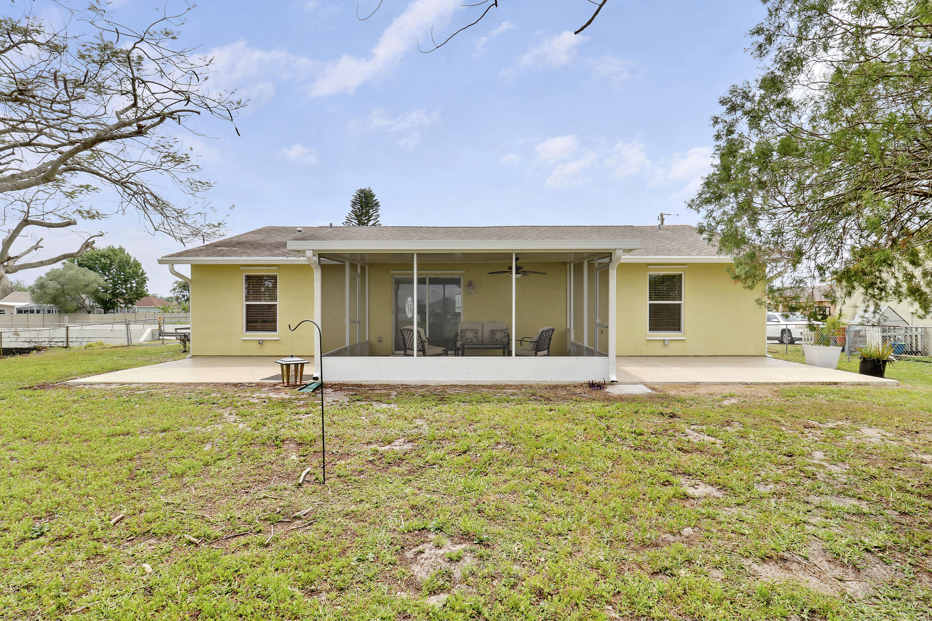 409 SW North Quick Circle, Port St. Lucie